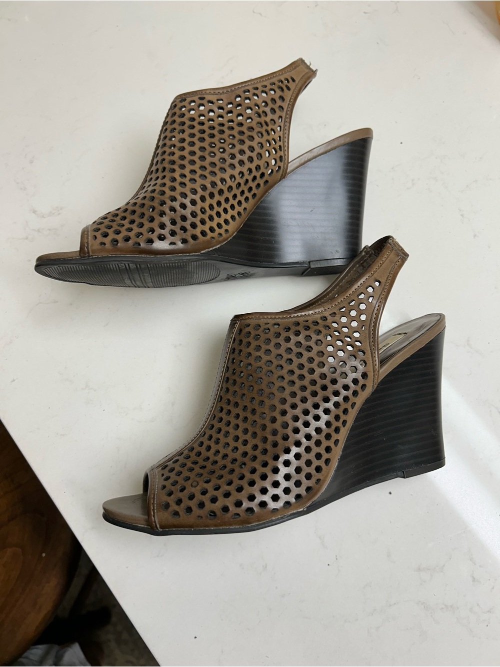 Simply Vera Vera Wang Taupe Brown Perforated Slingback Peep-Toe Mules